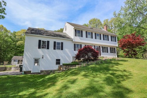 13 Deerfield Dr, Pepperell, MA, 01463-1470 | Card Image