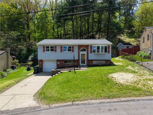 98 York Dr, Pittsburgh, PA, 15214-1141 | Card Image