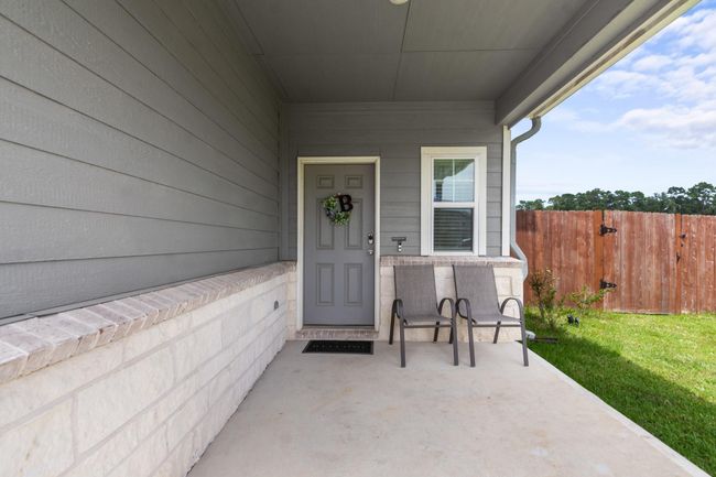 23402 Pinetum Cir, House other with 4 bedrooms, 3 bathrooms and 2 parking in Spring TX | Image 4