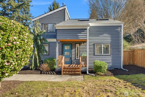24231 78th Place W, Edmonds, WA, 98026 | Card Image