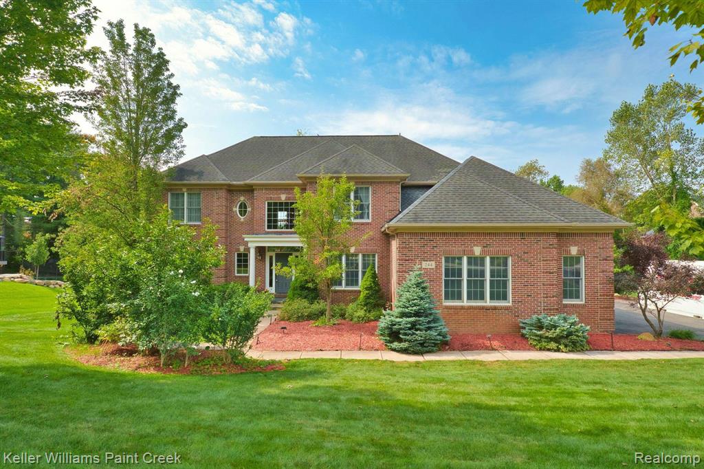 Fairway View Dr, Oxford, MI 48371 #1