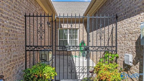 150 Lake Pointe Dr, Scottsboro, AL, 35769-7868 | Card Image