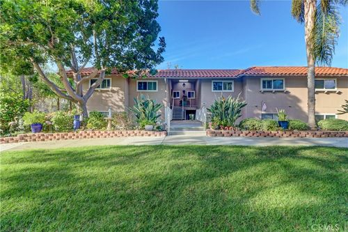 o-881 Via Mendoza, Laguna Woods, CA, 92637-4700 | Card Image