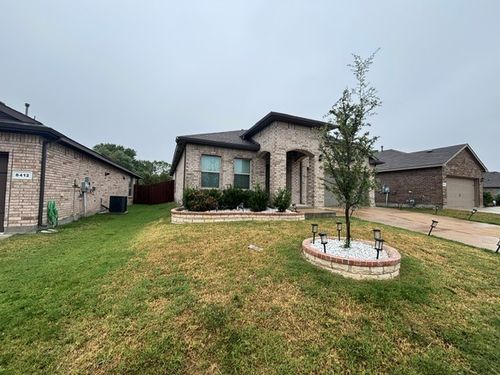 8408 Wildwest Dr, Fort Worth, TX, 76131-2562 | Card Image