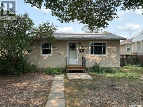 771 Princess St, Regina, SK, S4T3X8 | Card Image