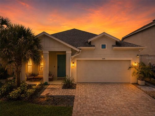 5285 Twinflower Ln, Sarasota, FL, 34233-2103 | Card Image