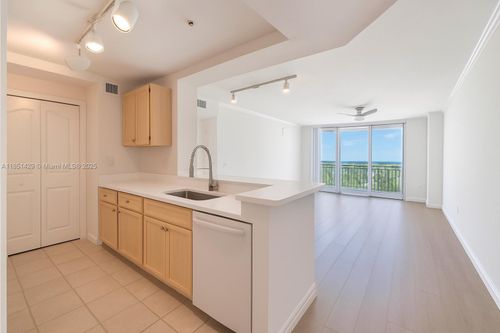 apt-1508-2665 Sw 37th Ave, Miami, FL, 33133-2760 | Card Image