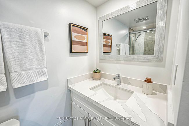 206 - 350 Webb Dr, Condo with 2 bedrooms, 2 bathrooms and 2 parking in Mississauga ON | Image 23