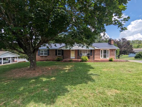 61 Sunset Dr, Rocky Mount, VA, 24151-5312 | Card Image