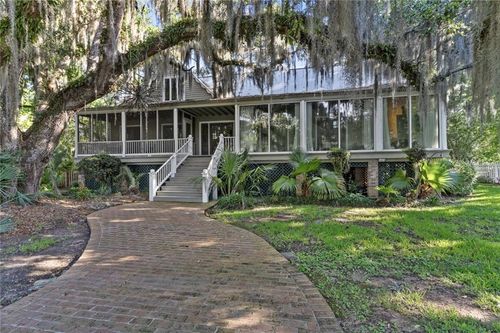 228 Esquinance Dr, Mandeville, LA, 70448-4518 | Card Image