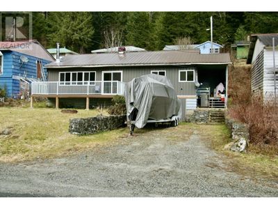 75 Highland Dr, House other with 3 bedrooms, 1 bathrooms and null parking in Ocean Falls BC | Image 2