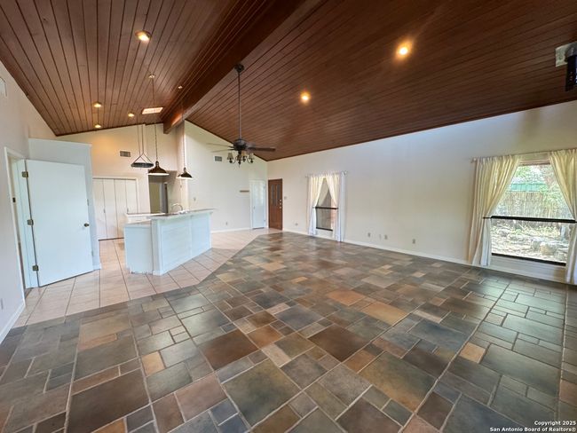 7055 Old Spring Branch Rd, House other with 3 bedrooms, 2 bathrooms and null parking in Spring Branch TX | Image 13