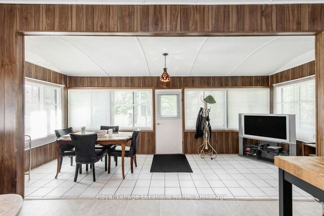 1981 Tiny Beaches Rd N, House other with 3 bedrooms, 1 bathrooms and 2 parking in Tiny ON | Image 6