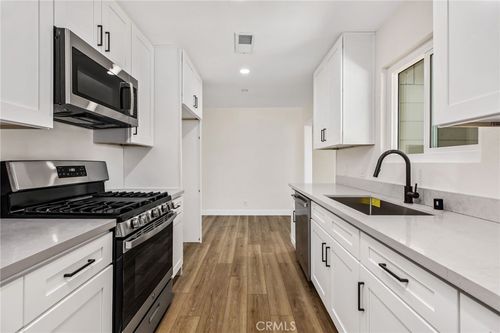 579 W Mayberry Avenue, Hemet, CA, 92543 | Card Image
