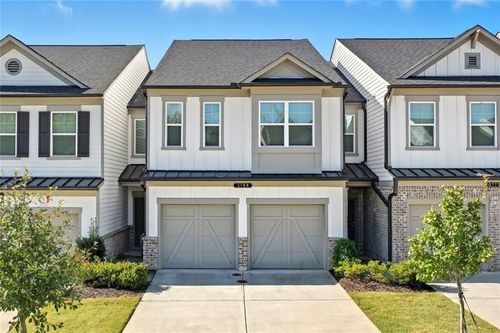 5765 Thornton Dr, Cumming, GA, 30028-2517 | Card Image