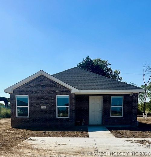 713 Elm St, Seminole, OK, 74868 | Card Image
