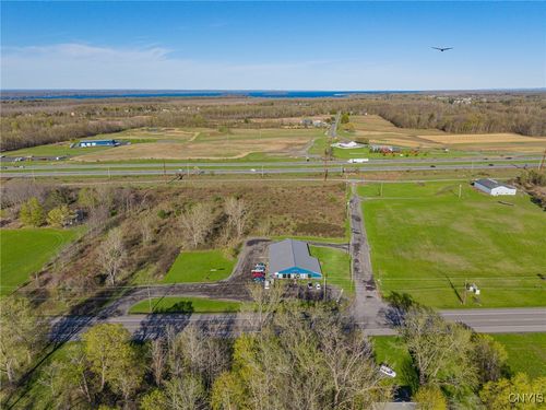 8860 Brewerton Rd, Brewerton, NY, 13029-8501 | Card Image