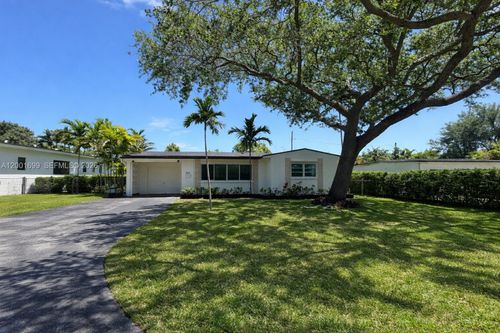 11111 Sw 78th Ct, Pinecrest, FL, 33156-3735 | Card Image