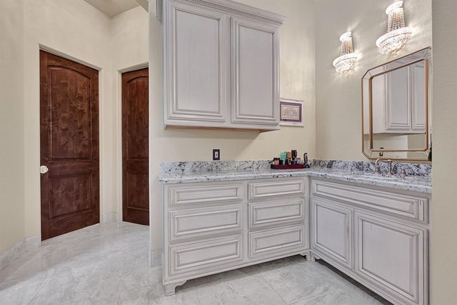Primary Bath His Sink | Image 23