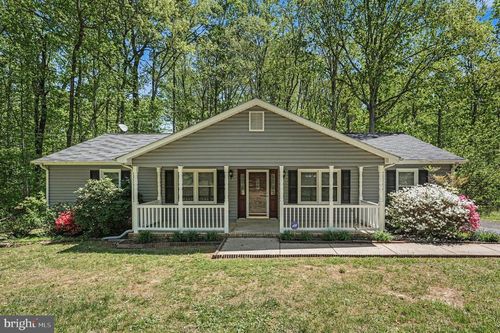 64 Hillcrest Dr, STAFFORD, VA, 22556-1249 | Card Image