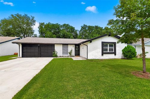 16615 Barcelona Dr, Friendswood, TX, 77546-4123 | Card Image