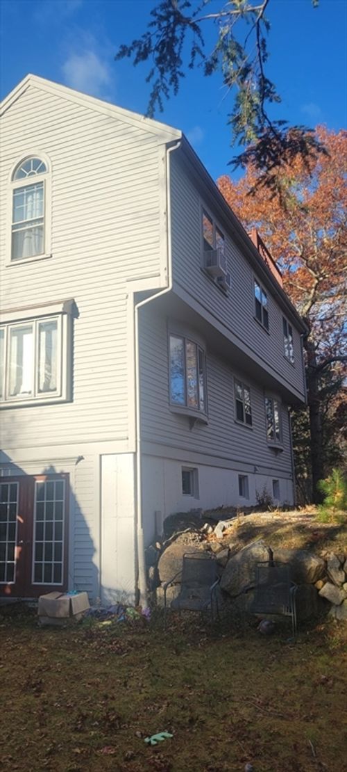 1497 State Rd, Plymouth, MA, 02360-5135 | Card Image