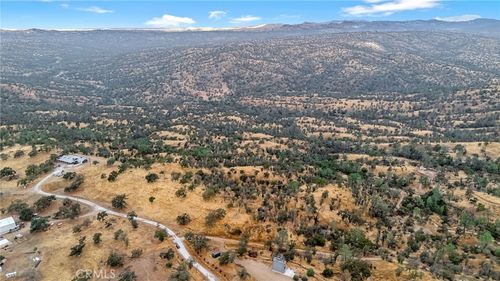 37449 Misty Ridge Rd, Raymond, CA, 93653 | Card Image