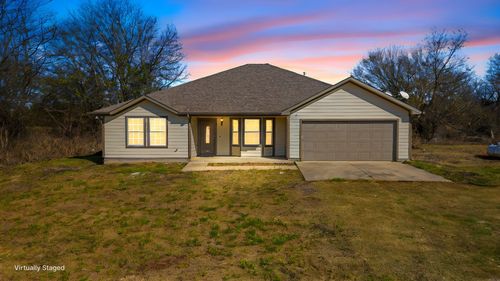 121 N Washburn Rd, Bells, TX, 75414-3504 | Card Image