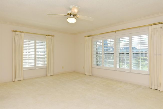 Living Room w/ nice views of Lake Adair Pic 1 | Image 20