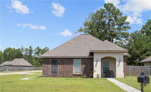 1001 E Creek Ct, Covington, LA, 70435-7304 | Card Image