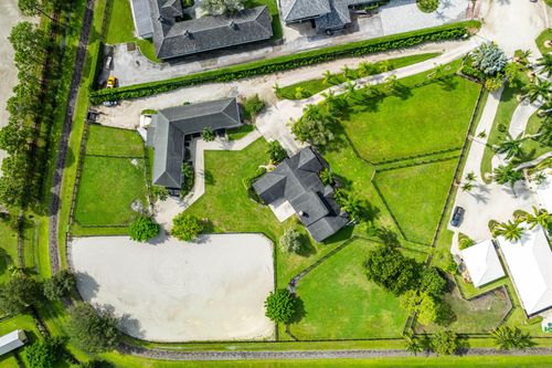 barn-2080 Canter Way, Wellington, FL, 33414-7663 | Card Image