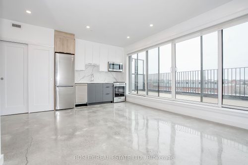52-41 River St, Toronto, ON, M5A3P1 | Card Image