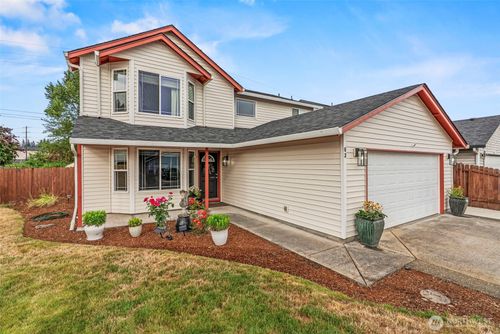 63 Chickadee Dr, Kelso, WA, 98626-5800 | Card Image