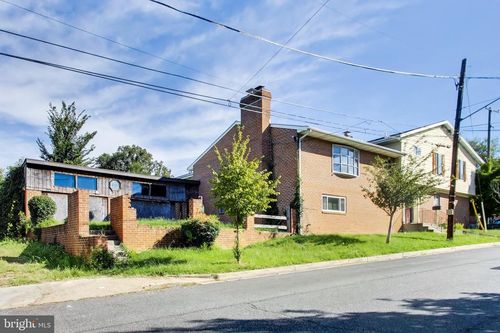 4414 Banks Pl Ne, WASHINGTON, DC, 20019-4603 | Card Image