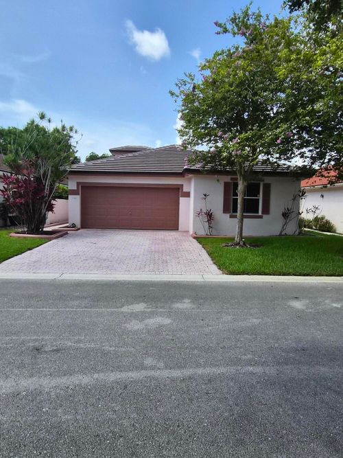 7306 Nw 1st Mnr, Plantation, FL, 33317-2268 | Card Image