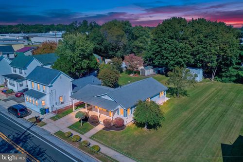 120 N Bassett St, CLAYTON, DE, 19938-7733 | Card Image