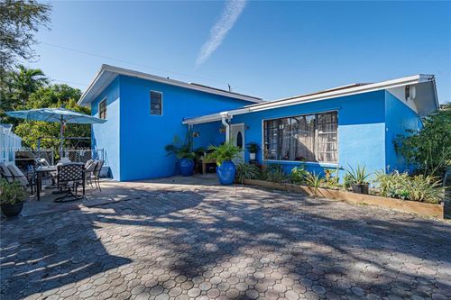 1300 Ne 203rd St, Miami, FL, 33179-5150 | Card Image