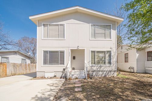 2-2323 Arbor Pl, San Antonio, TX, 78207-1918 | Card Image