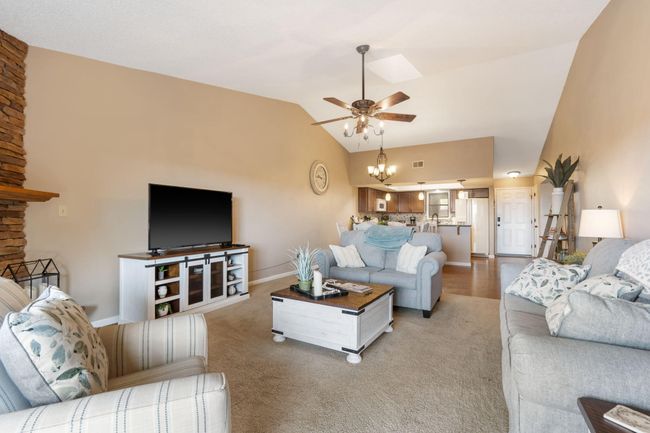 Table Rock Lake Condo | Image 21
