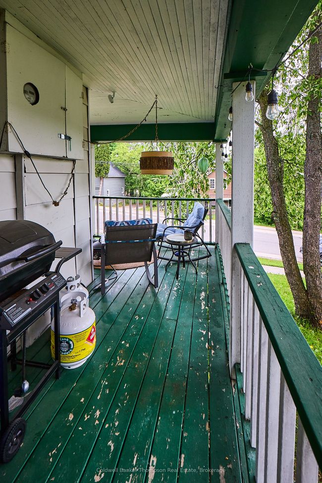 19 Florence St E, House other with 3 bedrooms, 2 bathrooms and 2 parking in Huntsville ON | Image 21