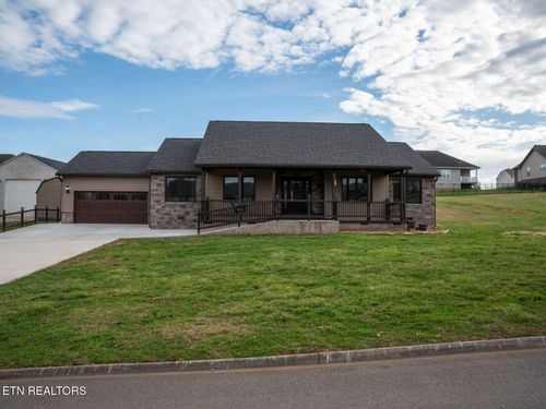 1373 Korey Blvd, Sevierville, TN, 37876-7990 | Card Image