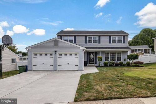 8 Colgate Dr, CHERRY HILL, NJ, 08034-1215 | Card Image