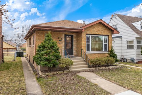 13840 S School St, Riverdale, IL, 60827-1913 | Card Image