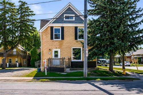 93 Lancaster St W, Kitchener, ON, N2H4T3 | Card Image