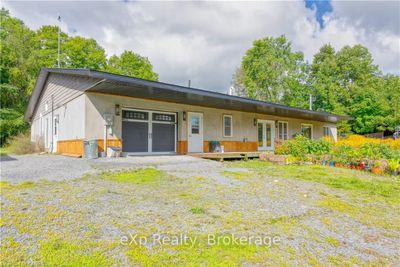 345 Bunker Hill Rd, House other with 3 bedrooms, 3 bathrooms and 8 parking in Godfrey ON | Image 2