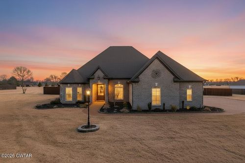 724 Blackmon St, Medina, TN, 38355-8840 | Card Image