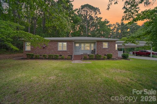 303 E Allenton St, Mount Gilead, NC, 27306-8602 | Card Image