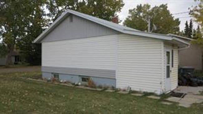 205 1 St Ave E, House detached with 4 bedrooms, 2 bathrooms and 2 parking in Maidstone SK | Image 23