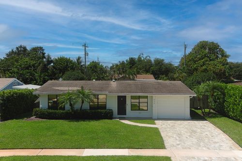 530 Heron Dr, Delray Beach, FL, 33444-1843 | Card Image