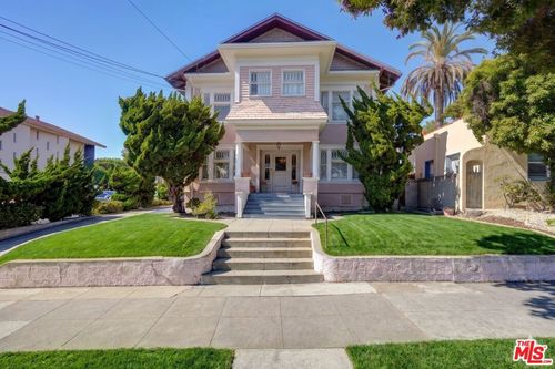 108 N Broadway, Redondo Beach, CA, 90277 | Card Image